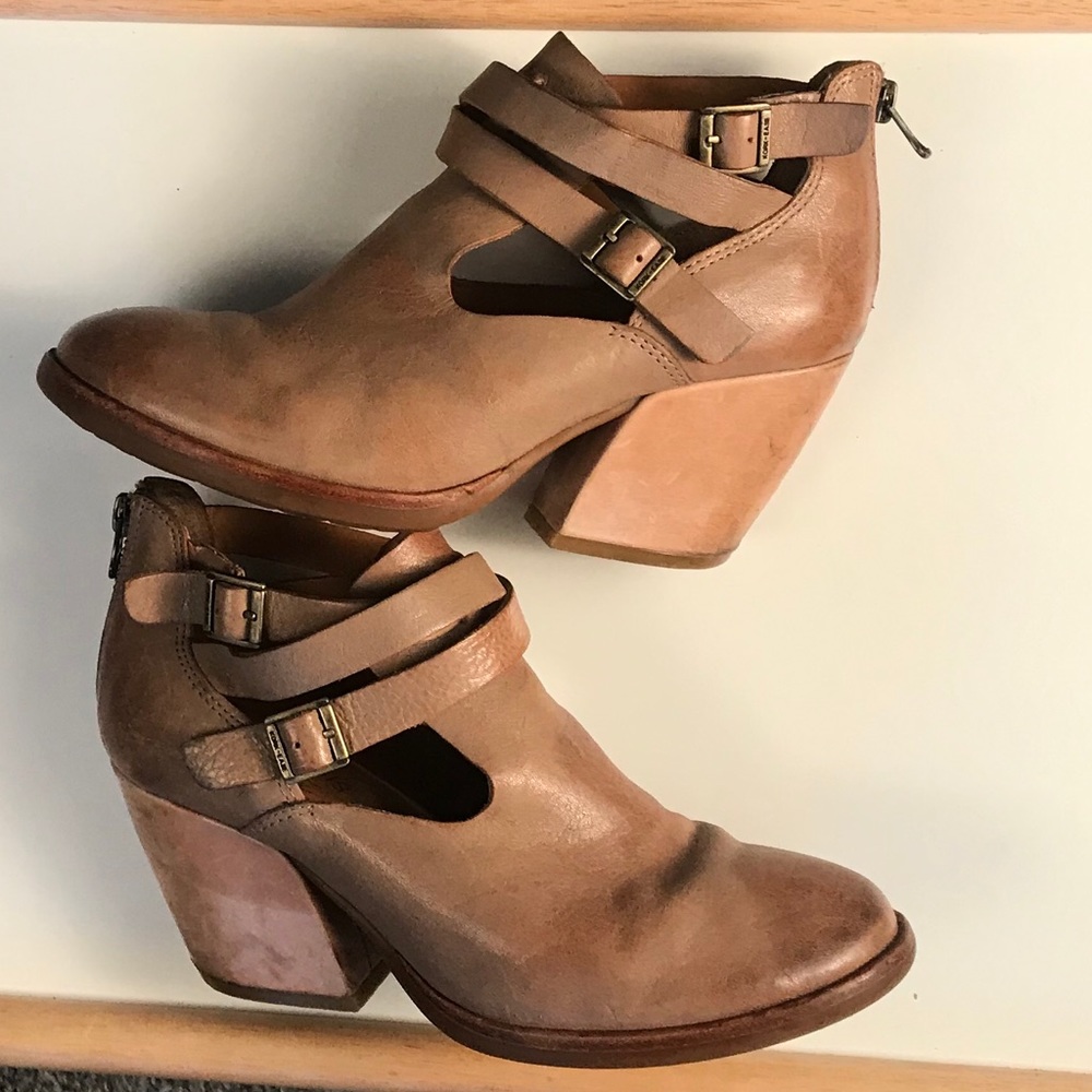 Kork-Ease Stina Ankle Booties